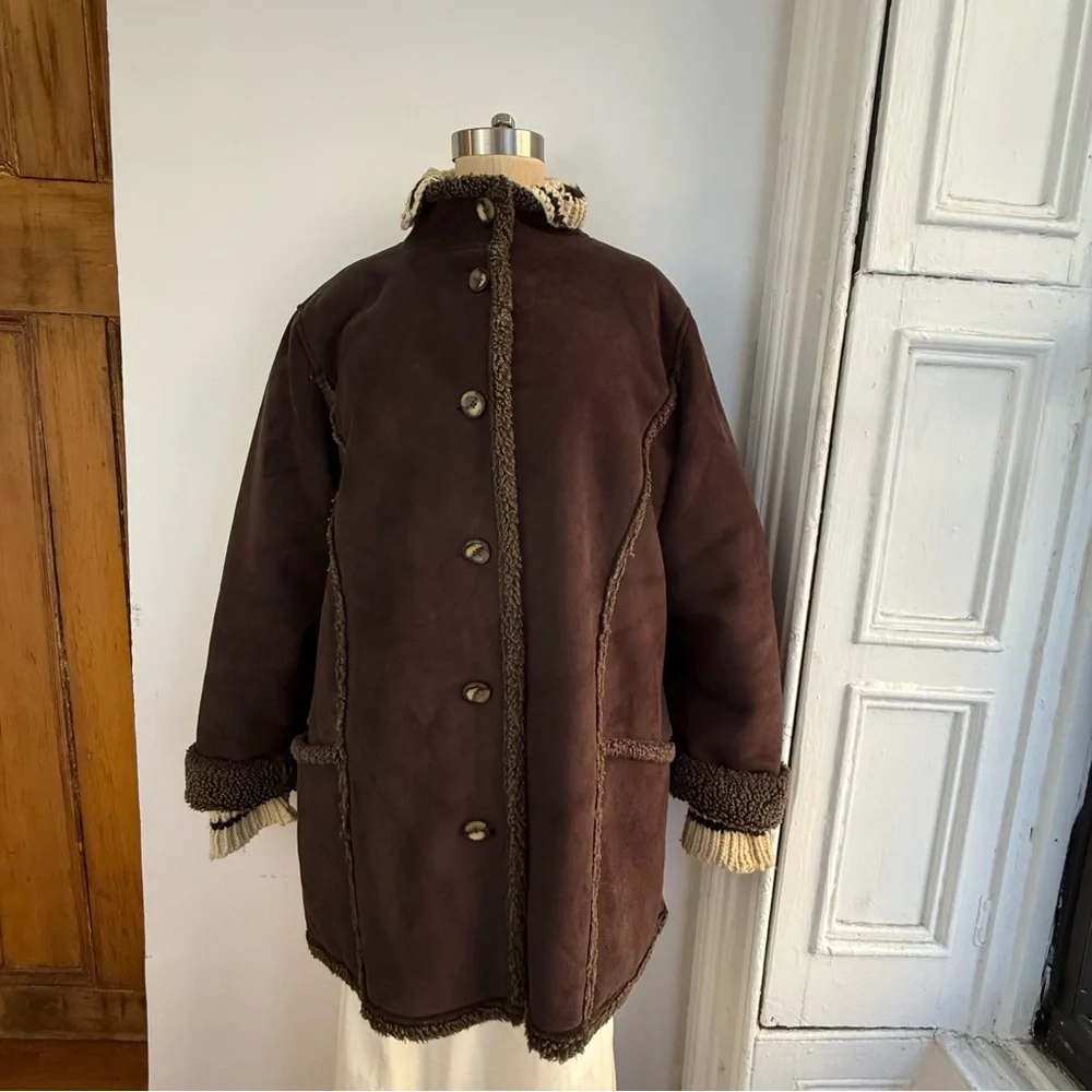 L. L. Bean Brown sherpa faux fur suede coat - Picture 4 of 11